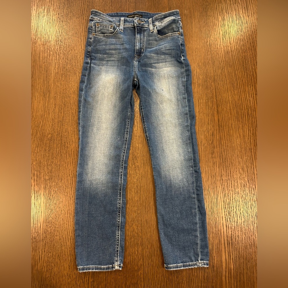 Mid-Rise Blue Ankle Skinny Jeans - Faded Wash